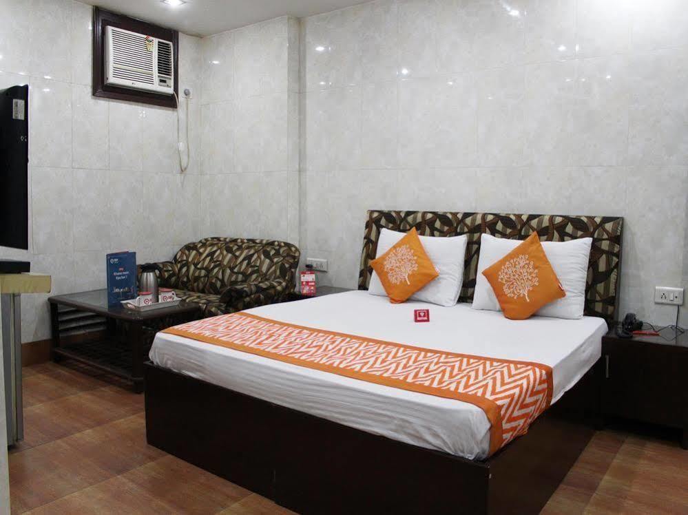 Oyo 2705 Hotel Preet Palace New Delhi Eksteriør billede